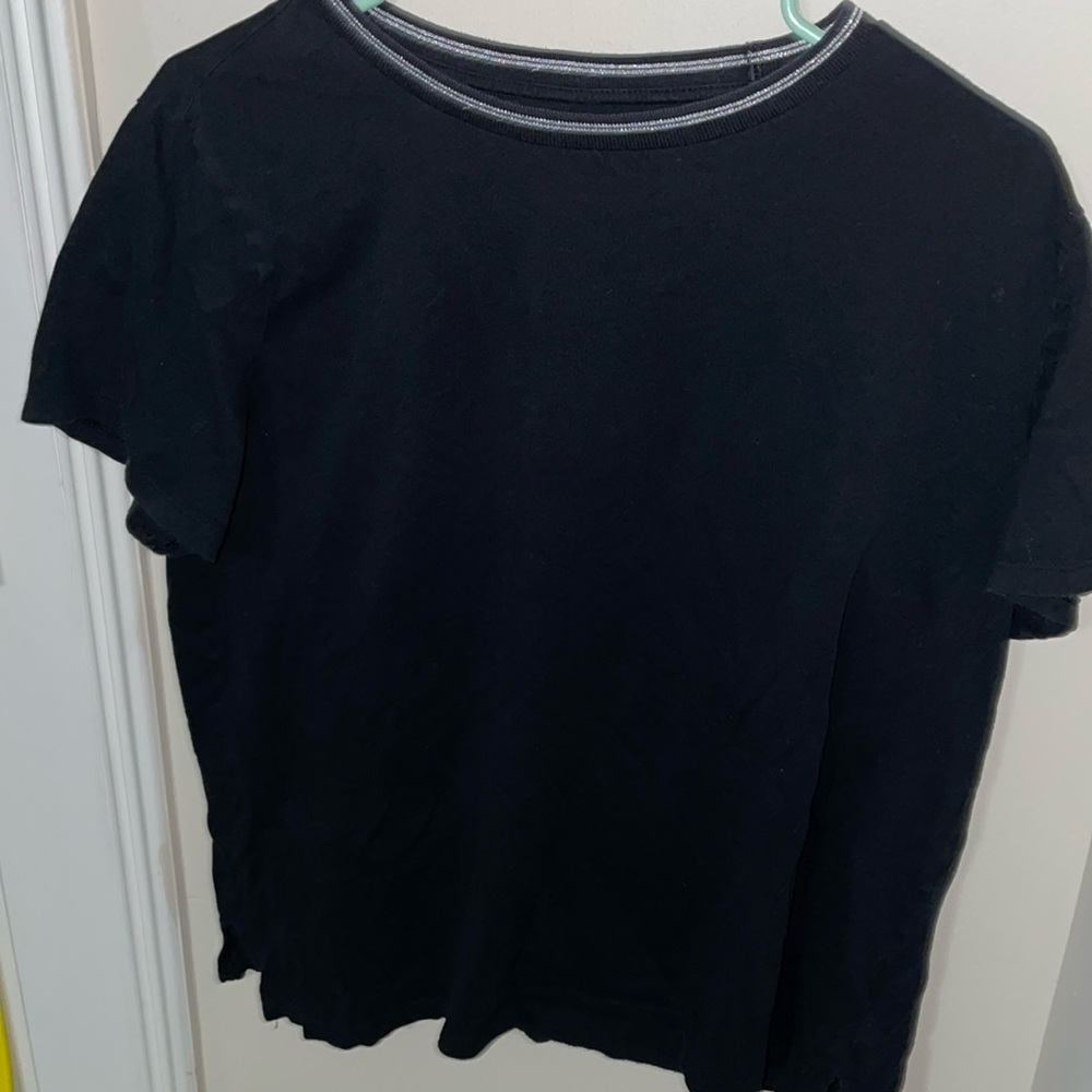 ❣️CLEARANCE ITEM❣️Old Navy Tee